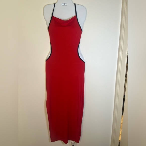 Micas Column Cut-Out Dress, Open Back, Contrast Trim and Leg Slit Red Large - Picture 2 of 11